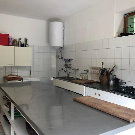 Aligvar Vendeghaz 度假居 *