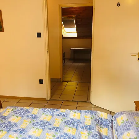 Aligvar Vendeghaz * Salfold