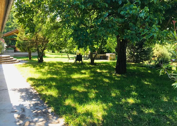 Aligvar Vendeghaz בית נופש