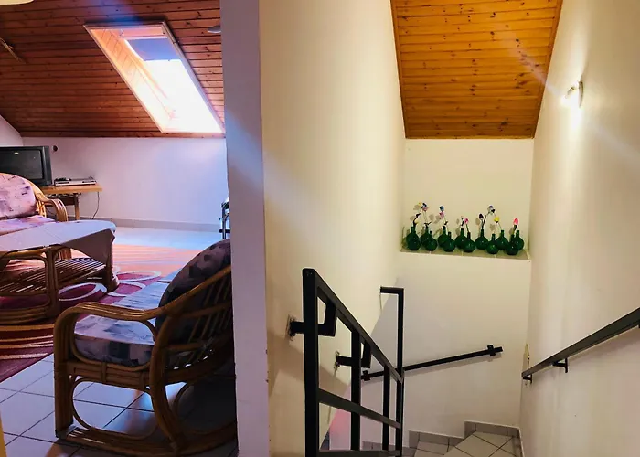 Aligvar Vendeghaz Vakantiehuis Salfold