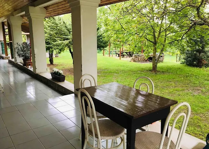 Vakantiehuis Aligvar Vendeghaz *