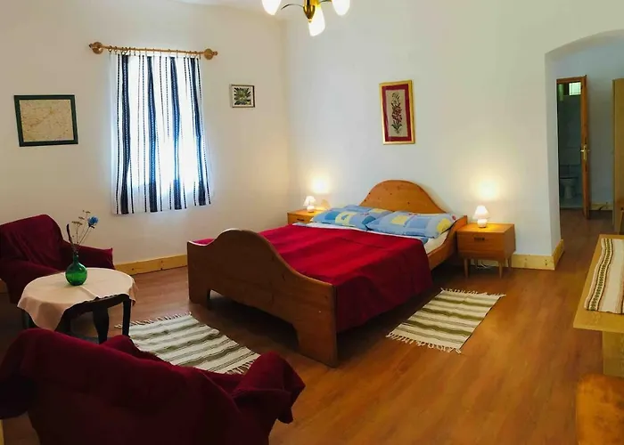 Aligvar Vendeghaz * Salfold